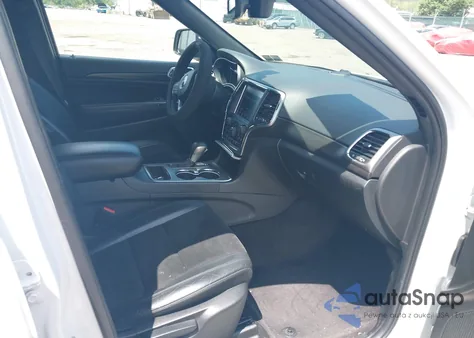 2018 Jeep Grand Cherokee Altitude 4X4 from USA, damaged, VIN 1C4RJFAG0JC120139